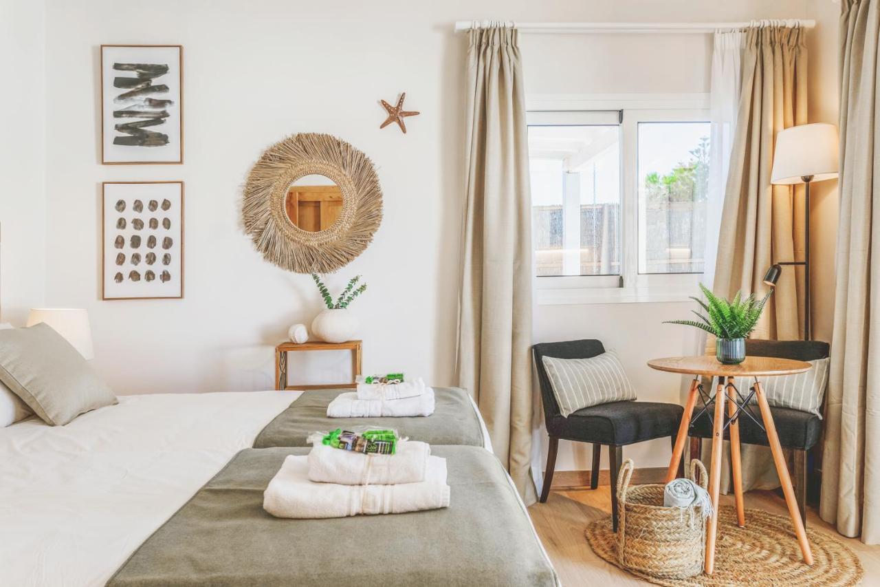 Boutique Beach Villa By Lanzarote Retreats - Private Pool - 1 Min Walk To Sea Pool Charco del Palo Bagian luar foto