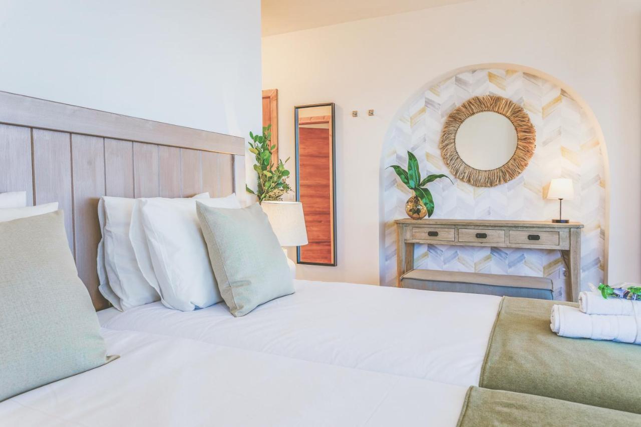 Boutique Beach Villa By Lanzarote Retreats - Private Pool - 1 Min Walk To Sea Pool Charco del Palo Bagian luar foto