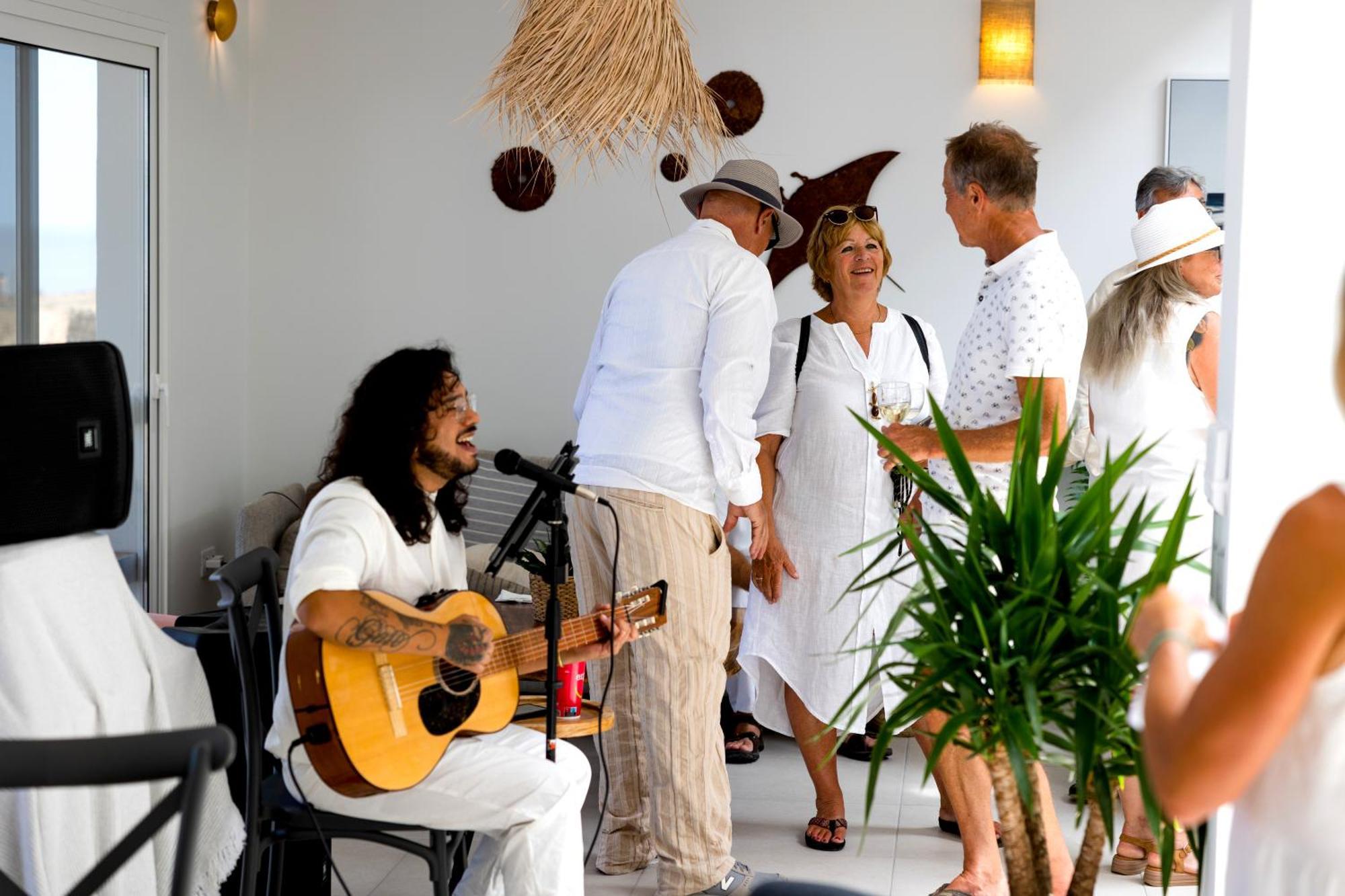 Boutique Beach Villa By Lanzarote Retreats - Private Pool - 1 Min Walk To Sea Pool Charco del Palo Bagian luar foto